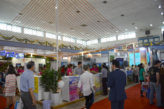 Sôi động tìm tour khuyến mại mùa du lịch hè ảnh 2